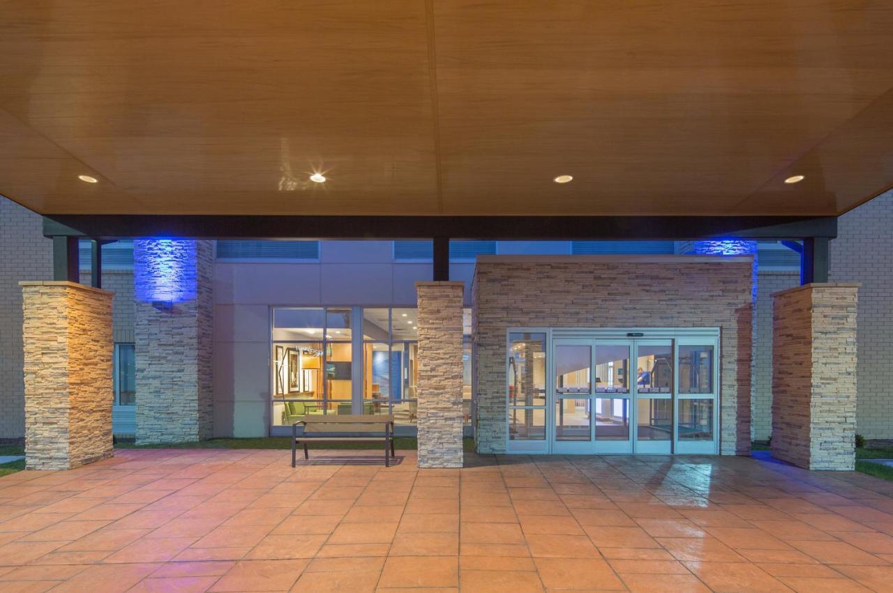 Holiday Inn Express & Suites - Indianapolis Nw - Zionsville By Ihg Whitestown Exterior photo